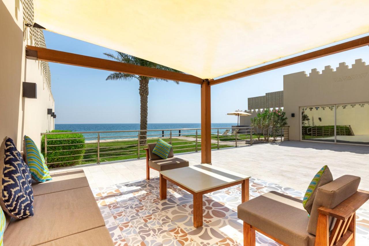 Sealine Beach, A Murwab Resort Mesaieed Esterno foto The beach at the hotel
