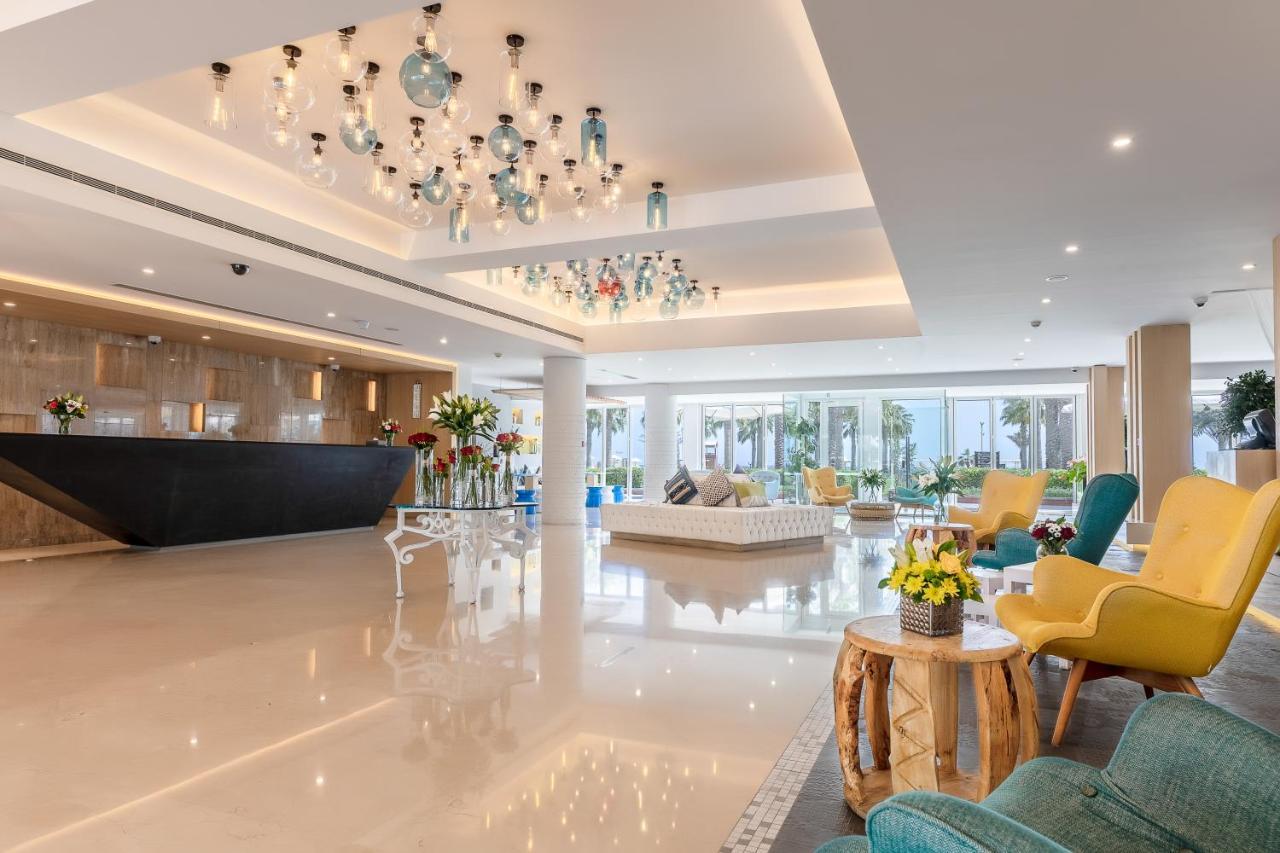 Sealine Beach, A Murwab Resort Mesaieed Esterno foto Lobby