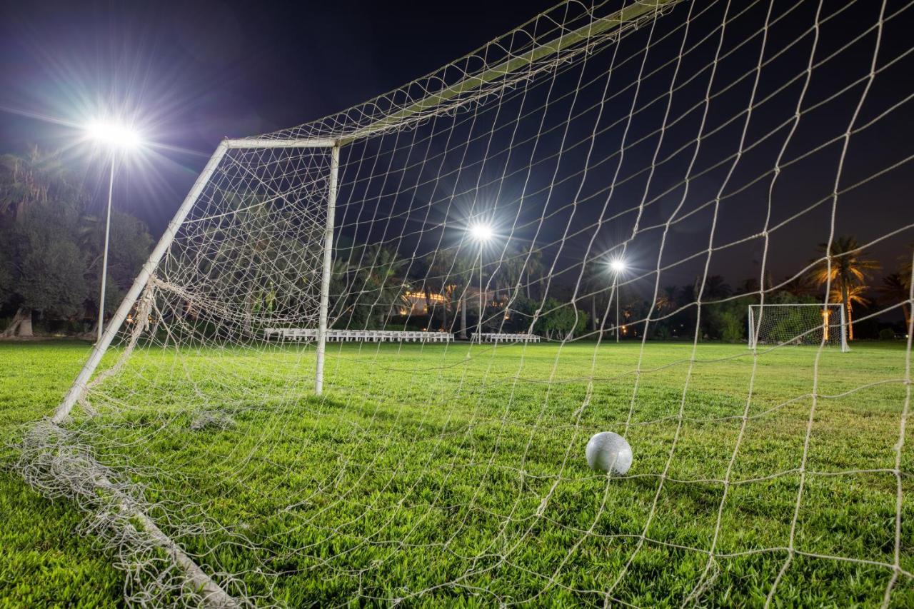 Sealine Beach, A Murwab Resort Mesaieed Esterno foto A goal