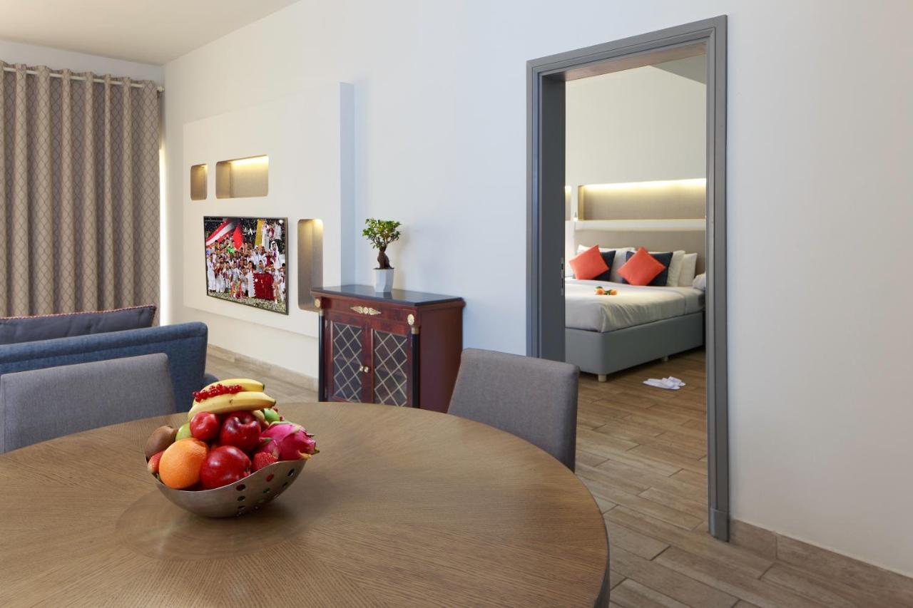 Sealine Beach, A Murwab Resort Mesaieed Esterno foto A typical apartment at the complex